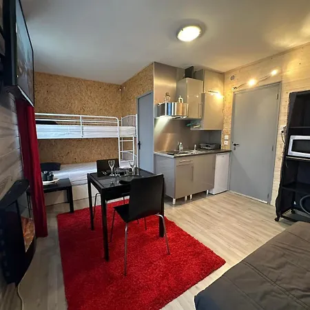 Le Chaleureux Cocon Rouge Apartment Ustou Exterior photo
